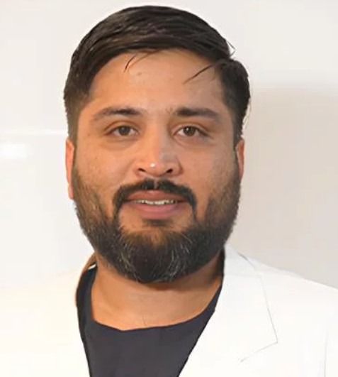 Dr Ankit Vinayak