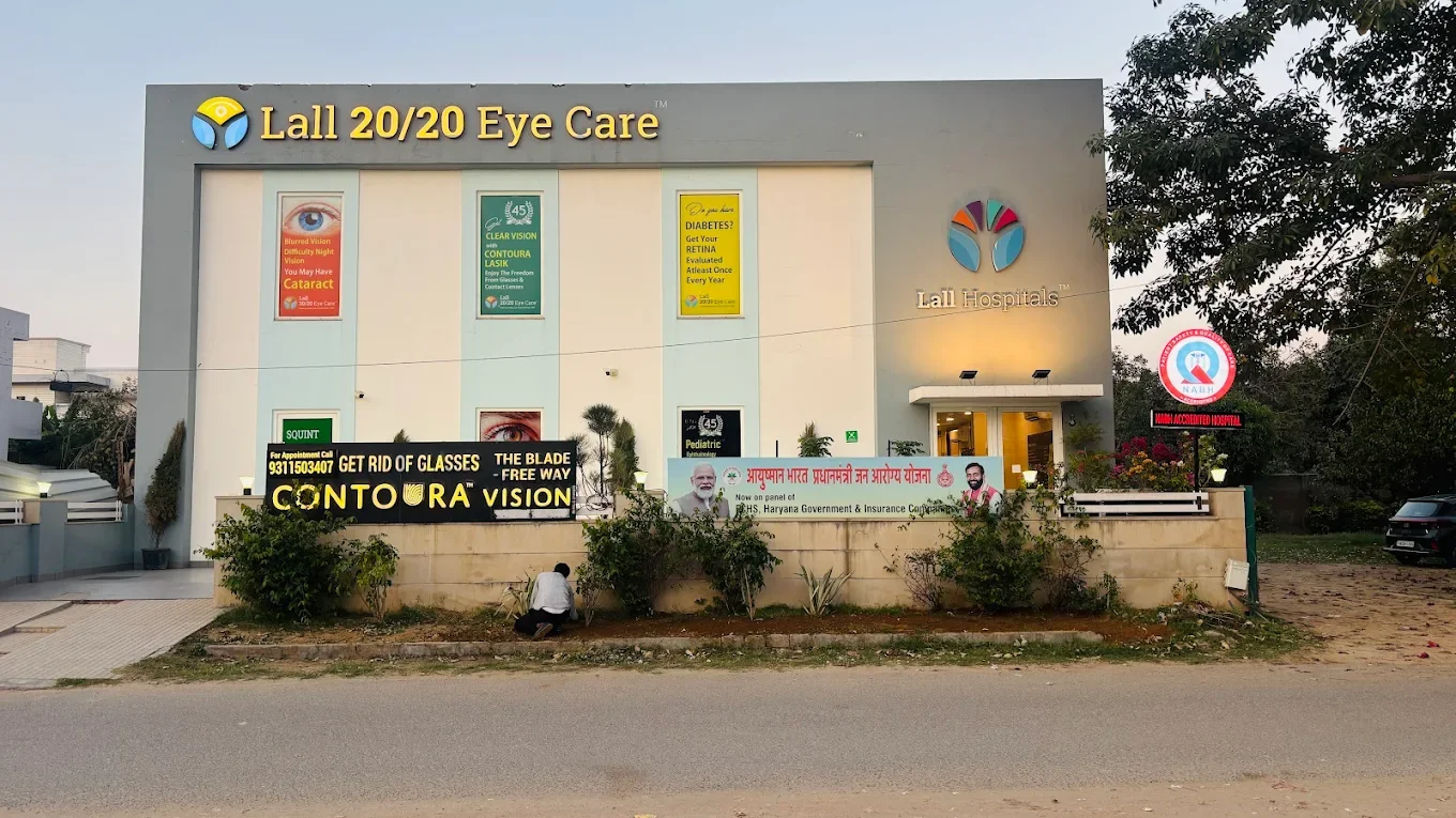 Lall 20/20 Eye Care - Best Eye Hospital in Gurugram